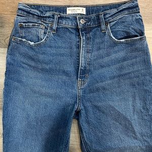 Abercrombie kick flare ultra high rise jeans, size 30 or 10